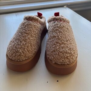 Ccocci slip on Sherpa mules